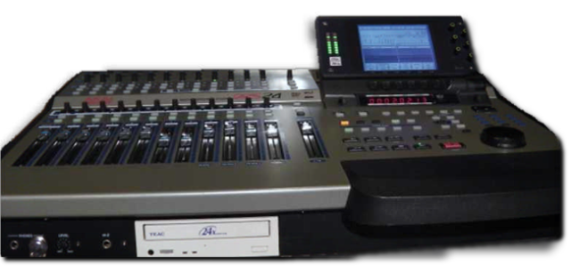 AKAI DPS24